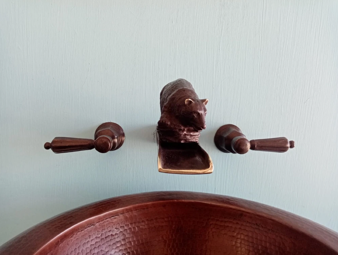 Bronze Bear Waterfall Faucet