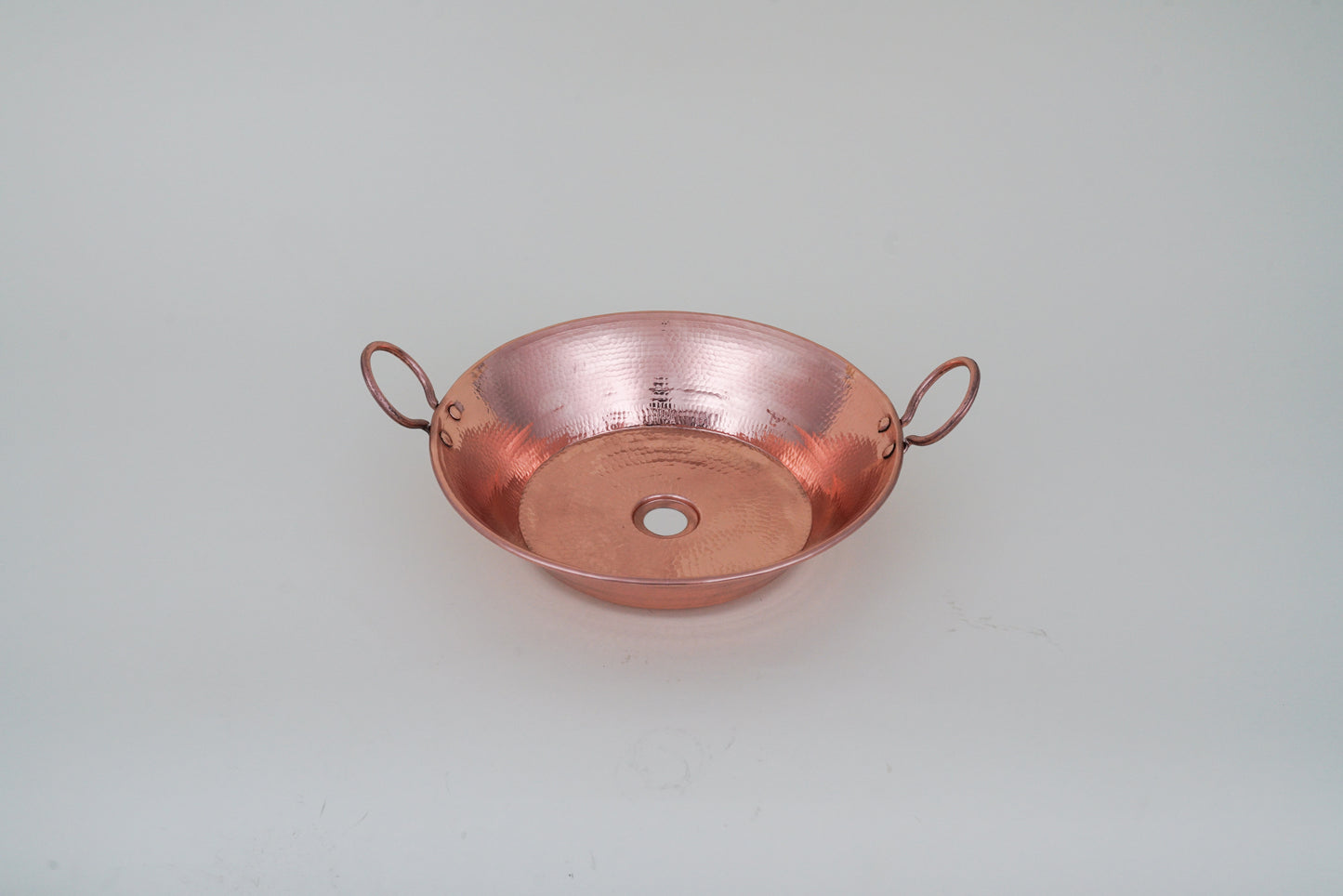 Hammered Round Miners Pan Copper Sink