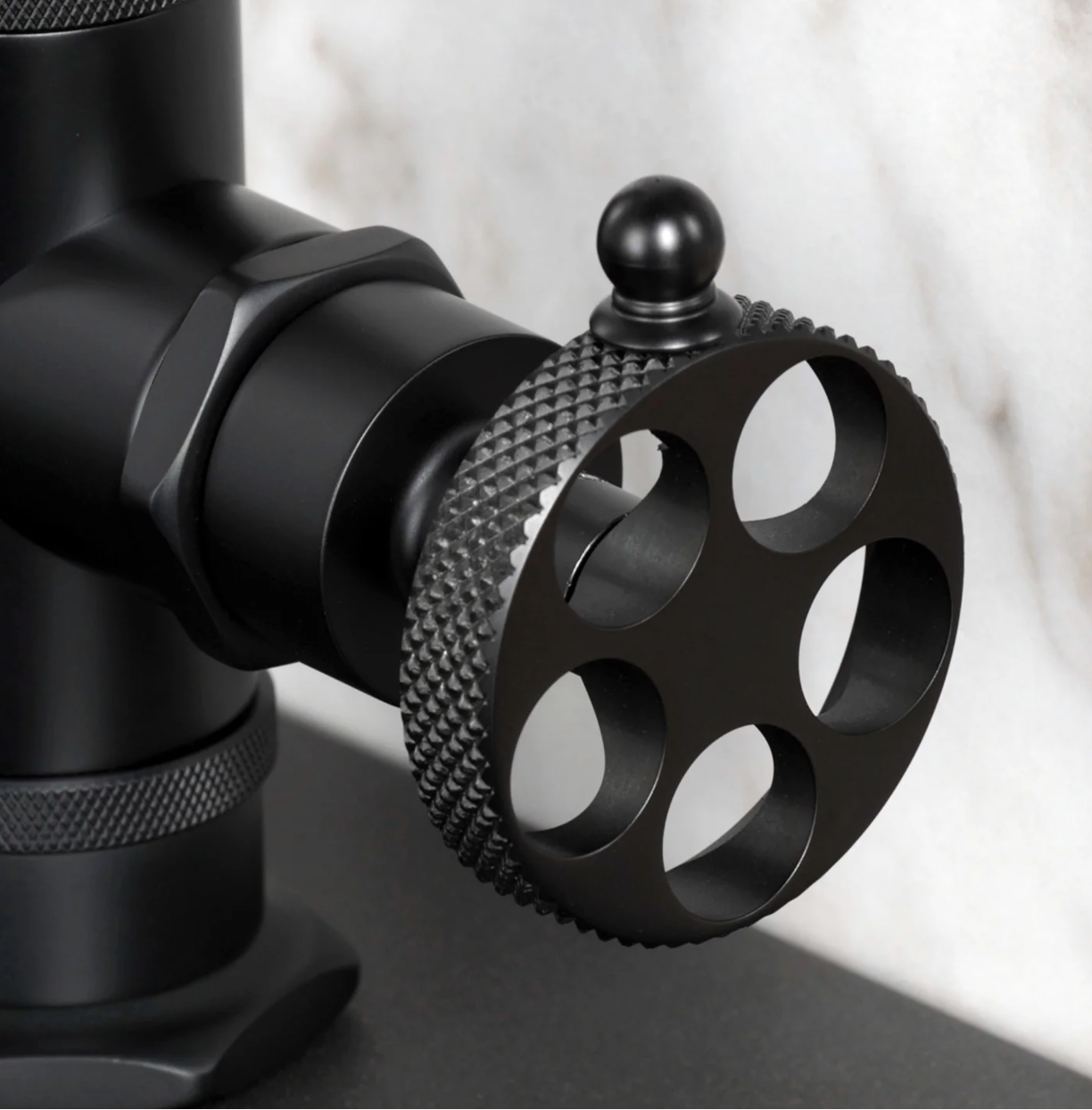 Sona - Webb One-Handle 1-Hole Bathroom Faucet with Knurled Handle, Deck Plate, and Push Pop-Up Drain