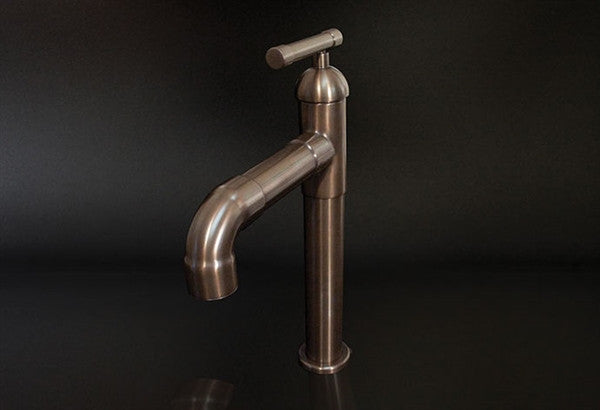 Short Lavatory Faucet with Elbow Spout