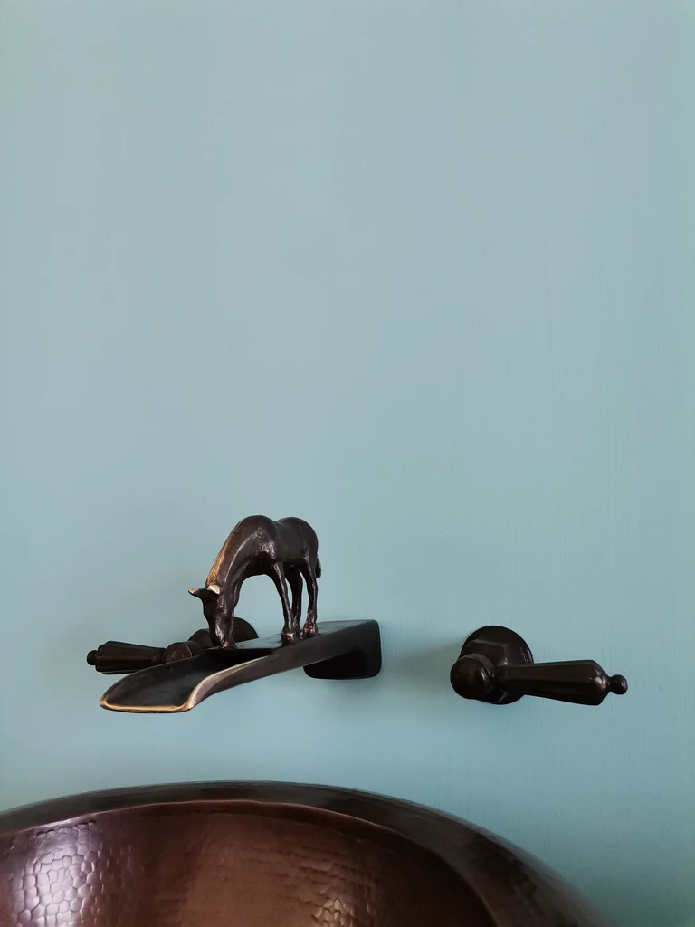 Bronze Horse Waterfall Faucet